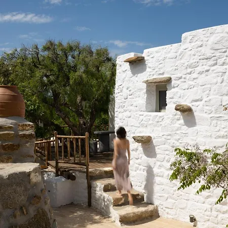 Ikies Of Mykonos 3*