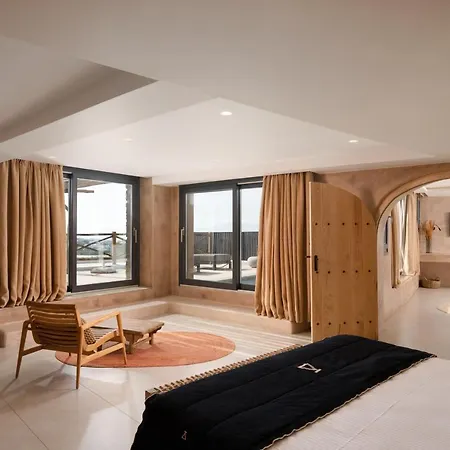 Ikies Of Mykonos B&B