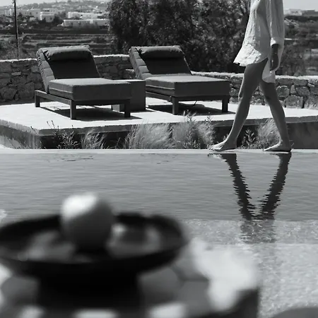 Ikies Of Mykonos B&B 3*