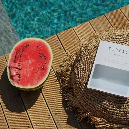 ベッド・アンド・ブレックファスト Ikies Of Mykonos